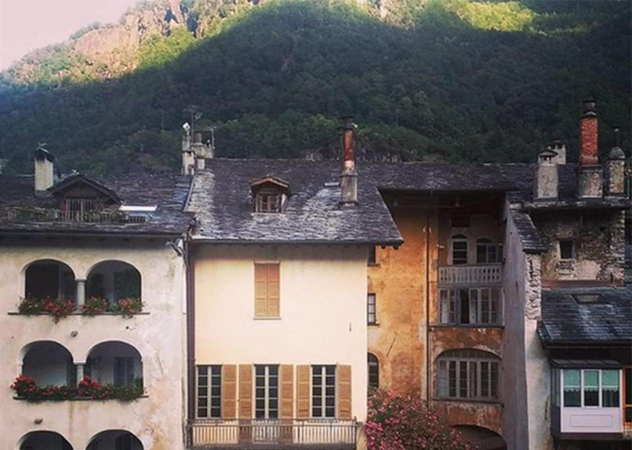 Ferienwohnung La Loggia Chiavenna Exterior foto